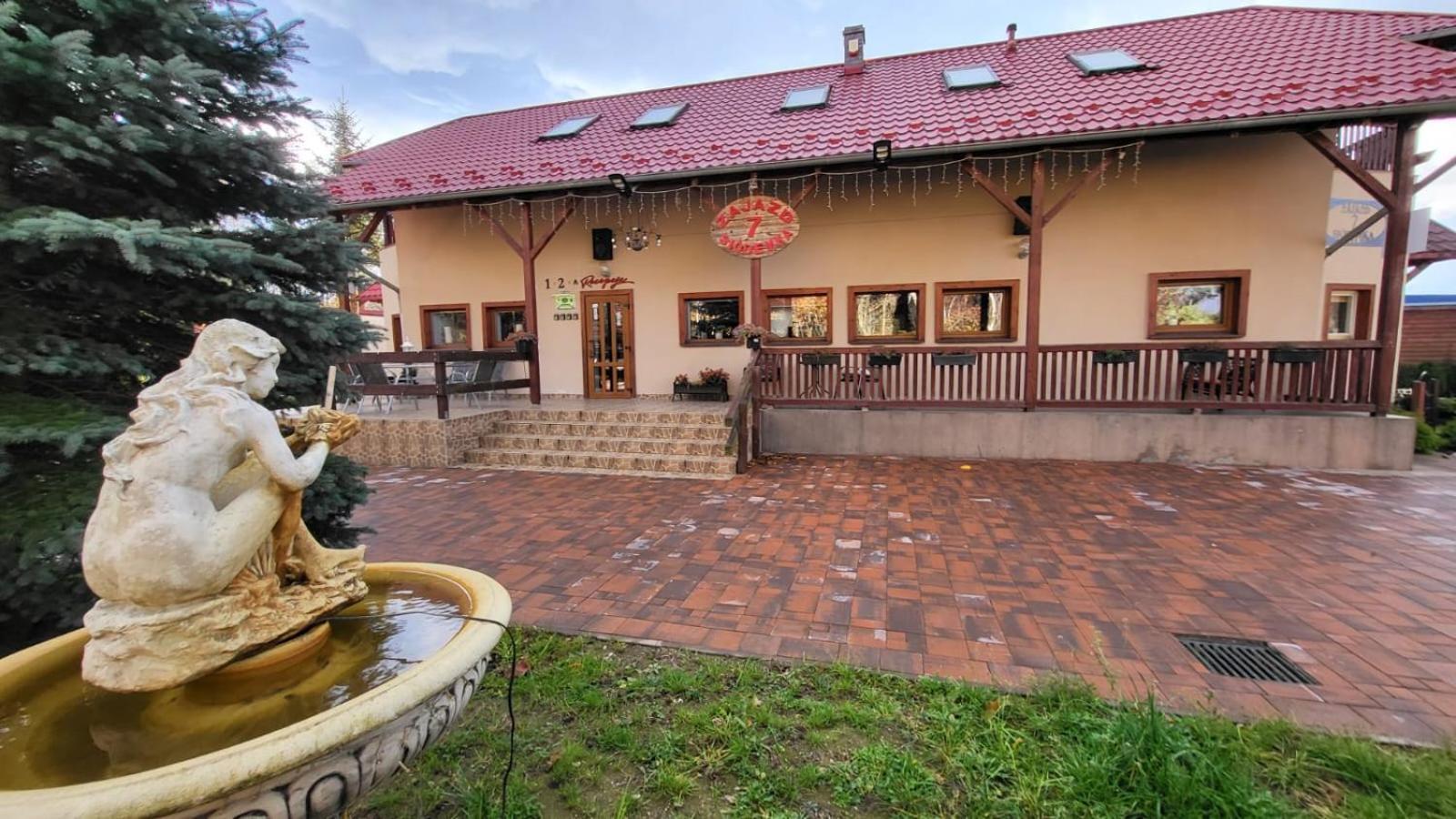 Zajazd Siodemka Stary Wegliniec Экстерьер фото